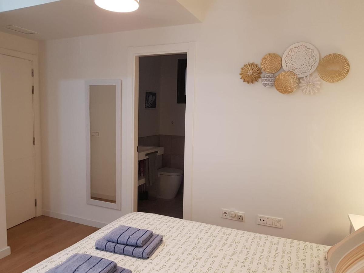 מאלגה Apartamento Plaza Del Teatro Parking Free מראה חיצוני תמונה