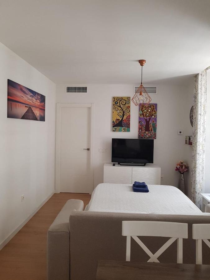מאלגה Apartamento Plaza Del Teatro Parking Free מראה חיצוני תמונה